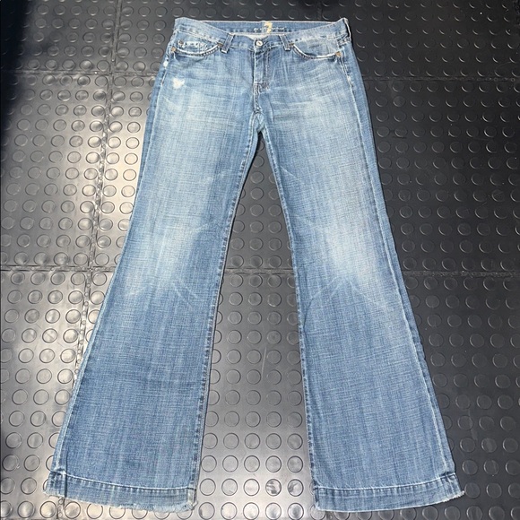 Dojo 30 x 34 x 8 —7 For All Mankind jeans! - Picture 9 of 11